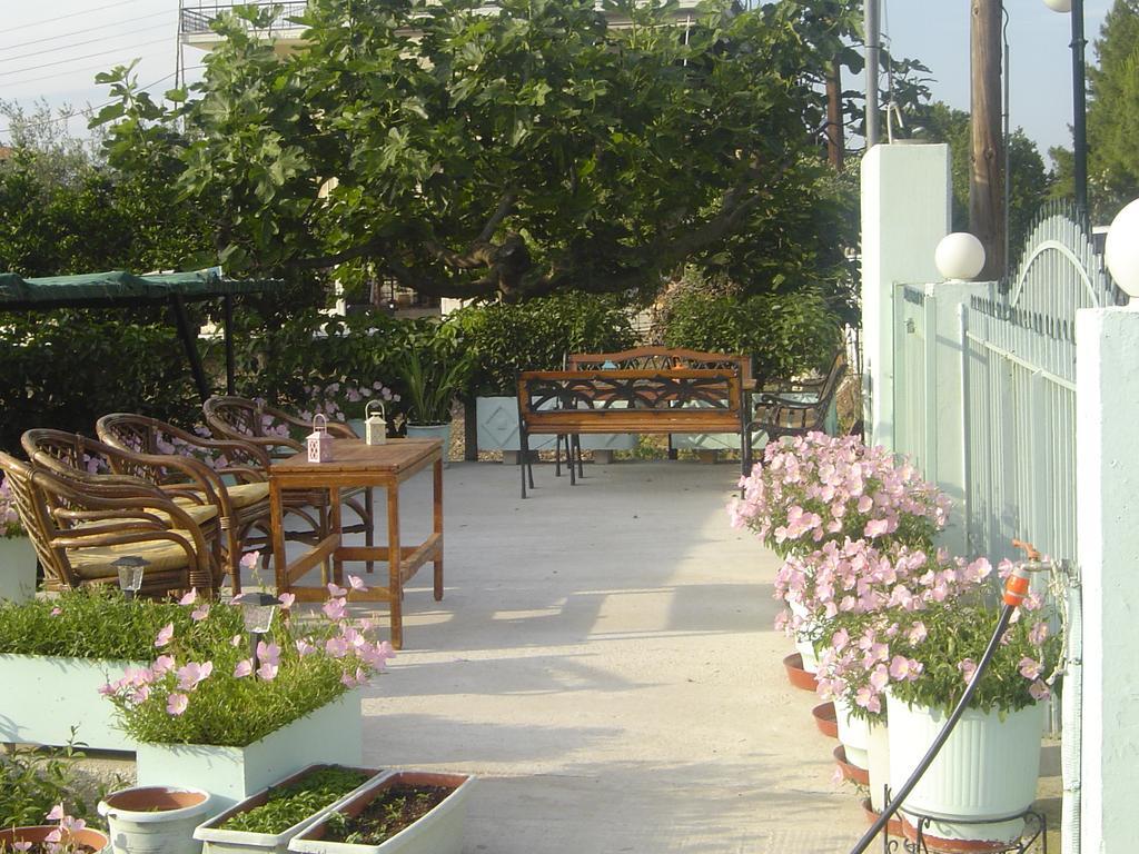 קמנה וורלה Nana Hotel מראה חיצוני תמונה