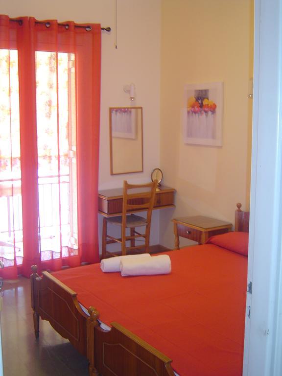 קמנה וורלה Nana Hotel חדר תמונה