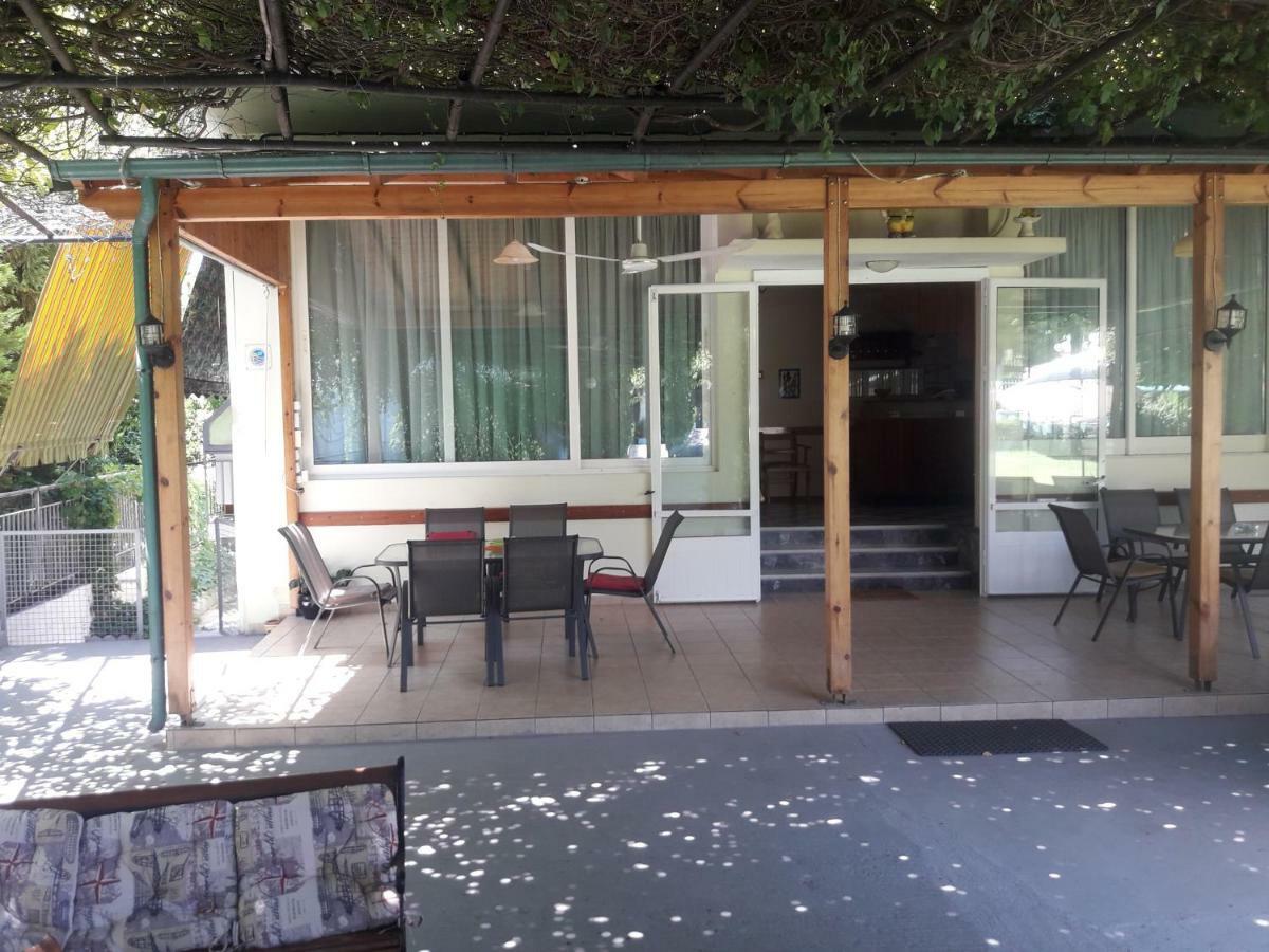 קמנה וורלה Nana Hotel מראה חיצוני תמונה